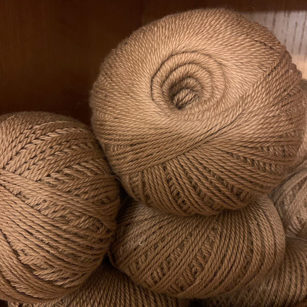 Fawn DK Knitting Yarn – Pinnacle Skyfall